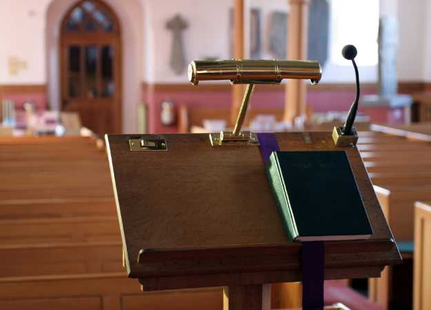 what is a pulpit