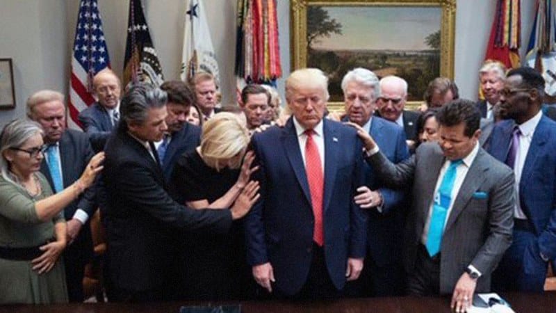 pastors praying for donald trump