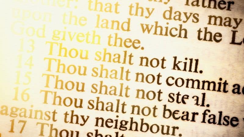 difference between the old and new testaments